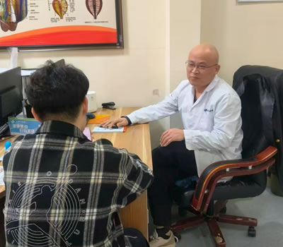 周口市|男科医师高朋磊：守护男性健康，专业男科诊疗